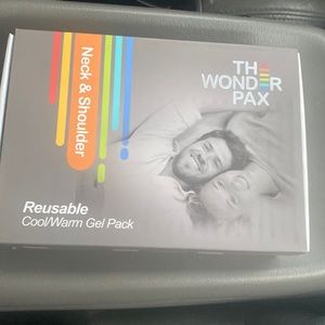 This heating and cooling pad is strong and very durable it last up 2 hours.